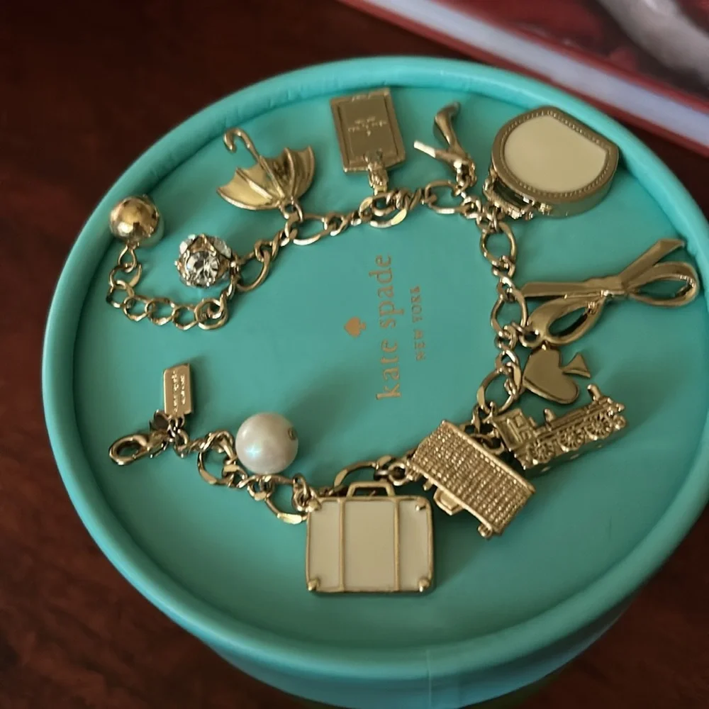 Kate Spade gold charm bracelet - Picture 4 of 5